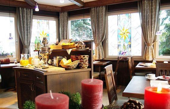 Hotel Garni Caroline イシュグル エクステリア 写真