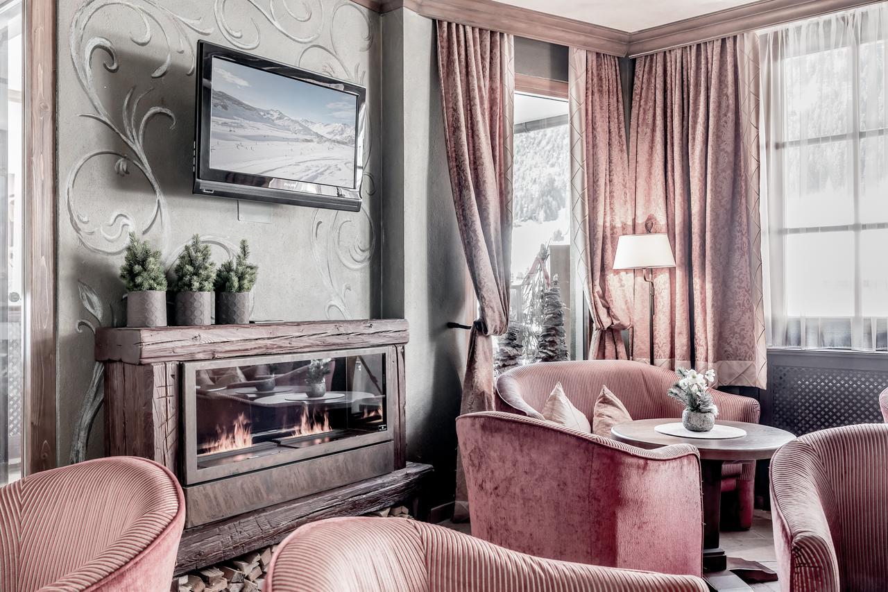 Hotel Garni Caroline イシュグル エクステリア 写真