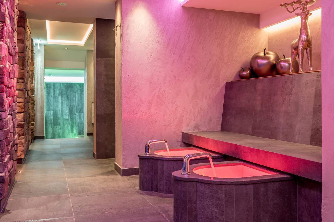 Hotel Garni Caroline イシュグル エクステリア 写真